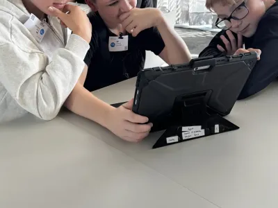 Die 7c beim Fr-AI-day Workshop bei Microsoft in Köln