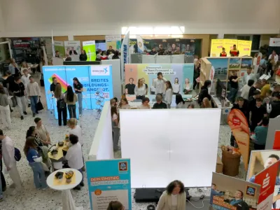 Erfolgreiche Studien- und Berufsorientierungsmesse an der Gesamtschule Neunkirchen-Seelscheid